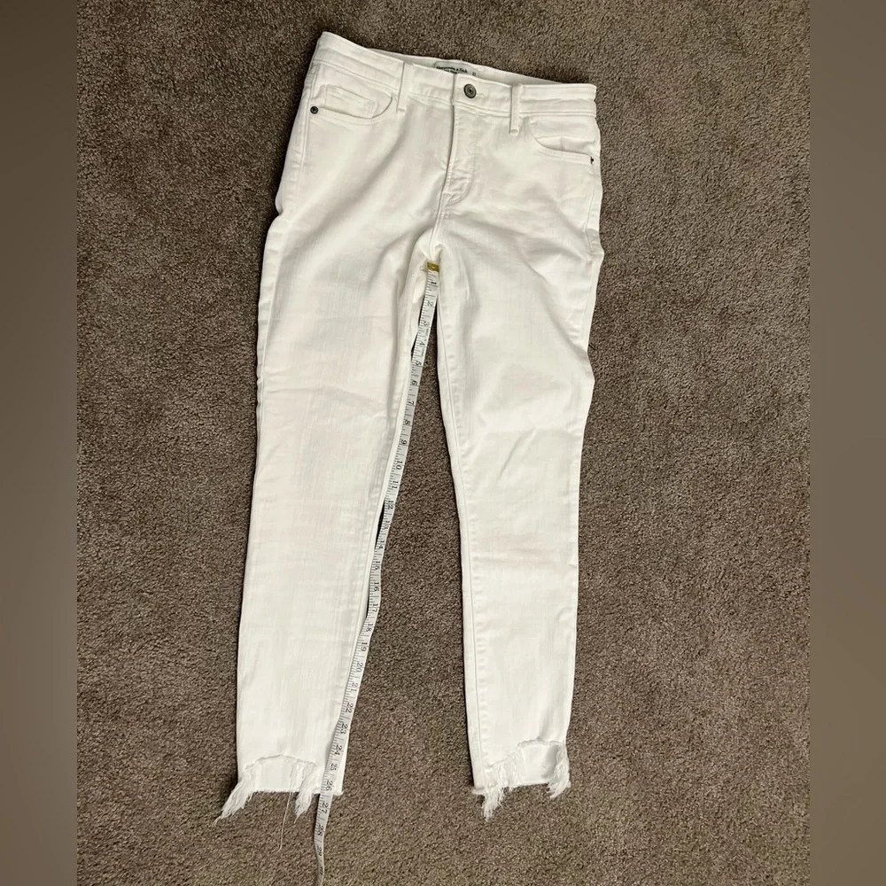 Abercrombie & Fitch mid- rise super skinny 4/27 - Picture 5 of 11